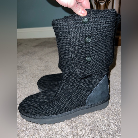 UGG SIZE 8 like new - Picture 11 of 11